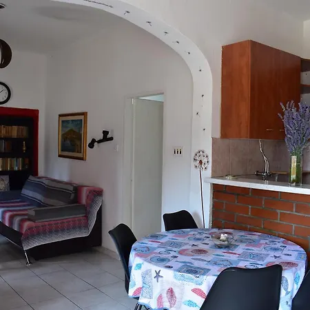 Aneta Apartment Podstrana