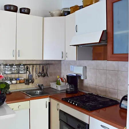 Aneta Apartment